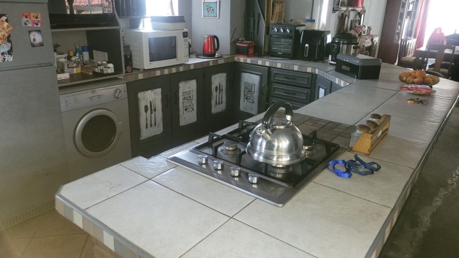 3 Bedroom Property for Sale in La Hoff North West